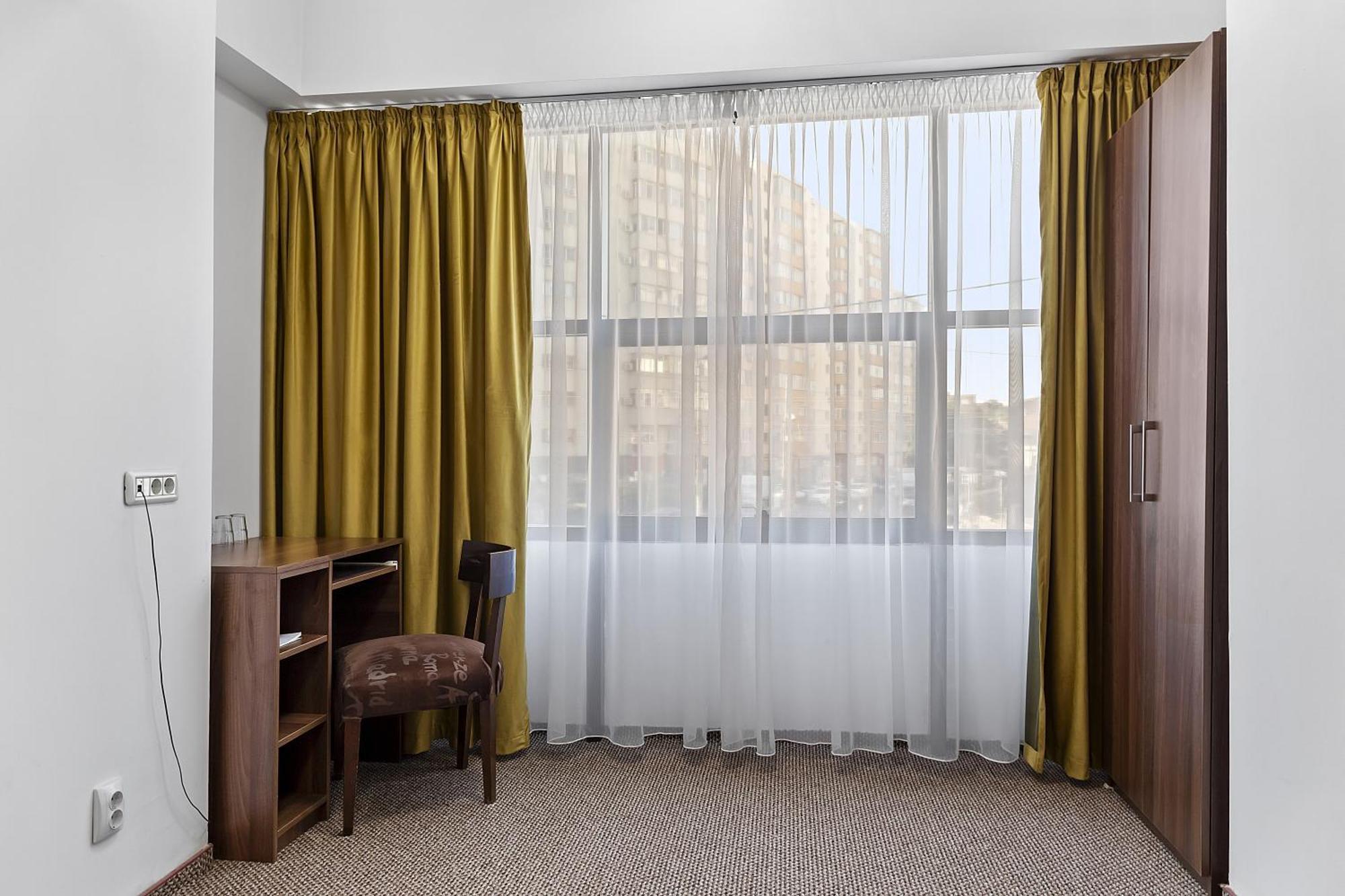 Lina Hotel Бухарест Екстер'єр фото